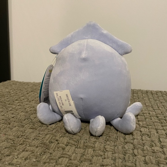 Stacy Squishmallow 5” - Picture 3 of 3